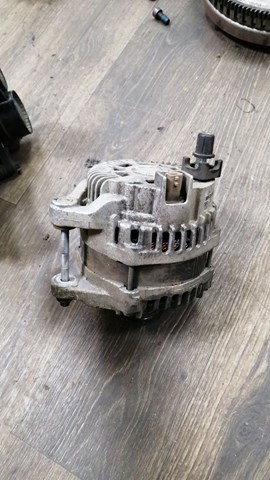 Авто генератор A0009064022 MERCEDES