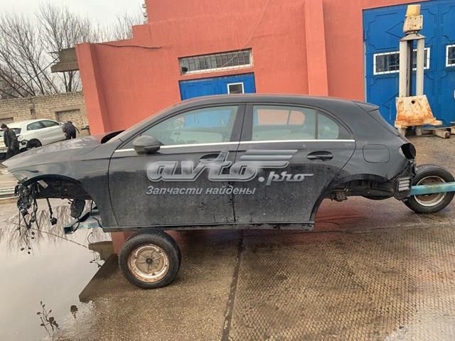 Водійські двері A1777200700 MERCEDES