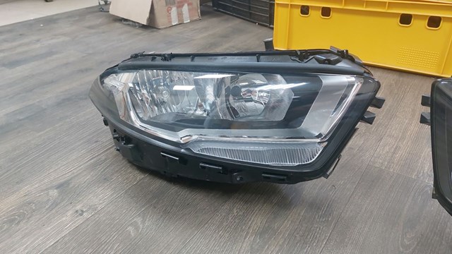 Фара основна права A1779062200 MERCEDES