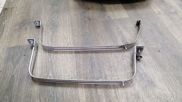 Кронштейн баку паливного A2054700040 MERCEDES