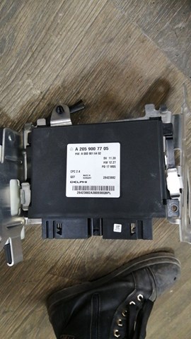 Блок управління акпп A2059007705 MERCEDES