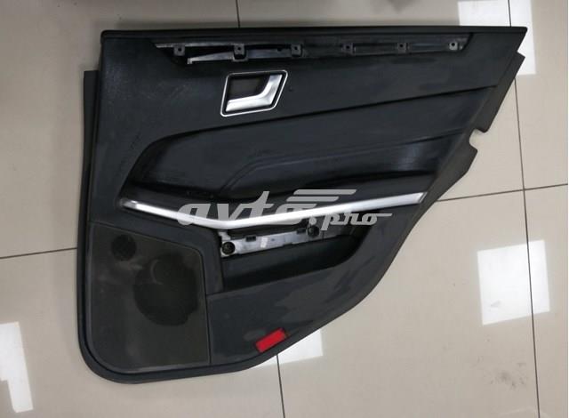 Облицювання задніх правих дверей A21273068709J71 MERCEDES