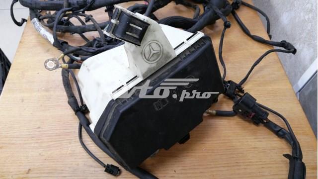 Корпус блока запобіжників A2225400024 MERCEDES