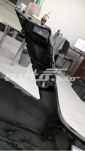 Кронштейн бампера заднього, зовнішній правий A2228851621 MERCEDES