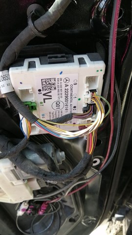 Блок комфорту передніх дверей A2229001414 MERCEDES