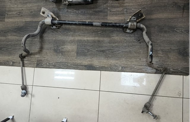 Стабілізатор передній стійкості A2533230265 MERCEDES