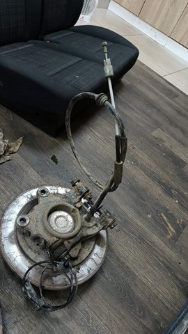 Трос ручного гальма передній A4474200785 MERCEDES