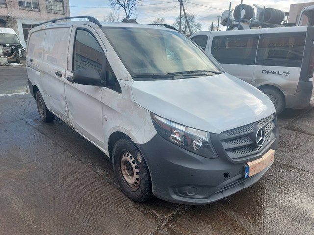 Корпус дзеркала заднього виду, правий A4478110300 MERCEDES