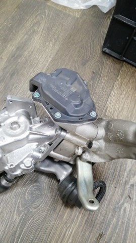 Клапан EGR рециркуляції газів A6511400660 MERCEDES