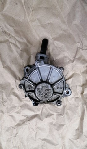Насос вакуумний A6512300465 MERCEDES