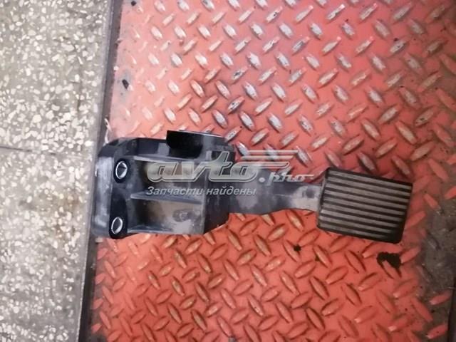 Педаль акселератора A9403000004 MERCEDES