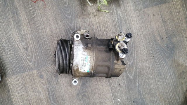 Компресор кондиціонера C2Z13666 JAGUAR