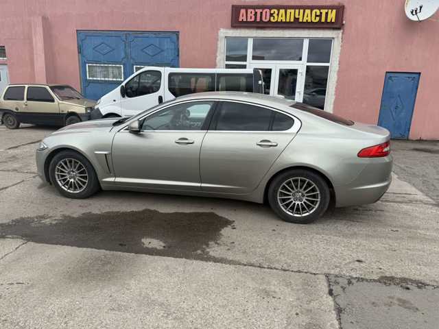 Двері задні, ліві C2Z2014 JAGUAR