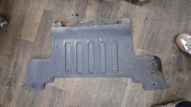 Заглушка бампера буксирувального гака, задня CK5217F846AA LAND ROVER