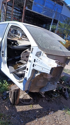 Отвір передніх лівих дверей G6033HV0MB NISSAN