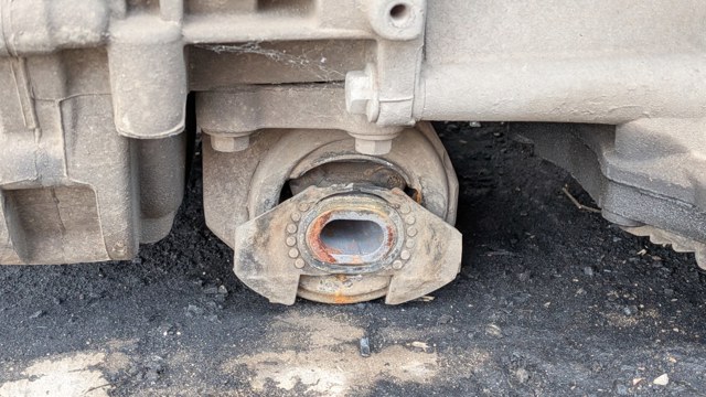 Подушка КПП IAF500030 LAND ROVER