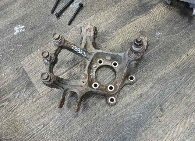Цапфа поворотного кулака K0702612X MAZDA