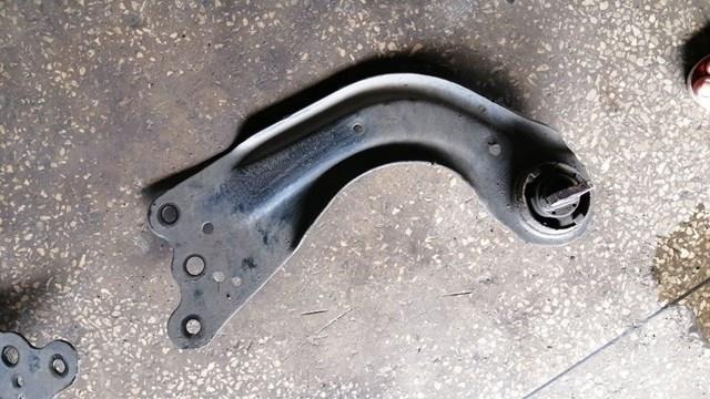 Важіль/тяга задньої підвіски подовжній нижній, правий KA0G28200A MAZDA