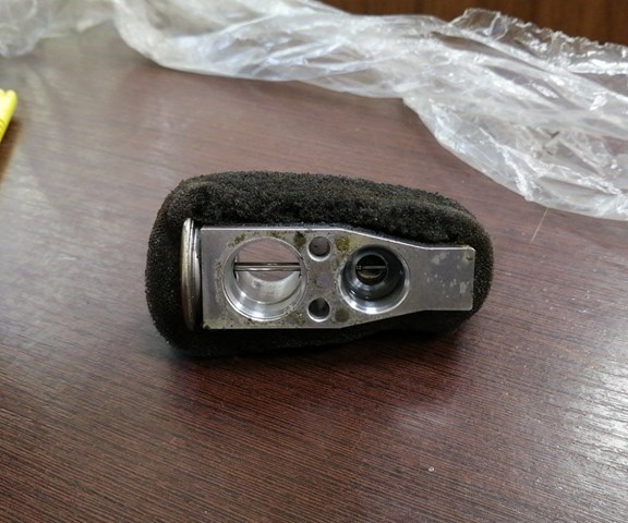 Клапан TRV, кондиціонера KF0361J14 MAZDA