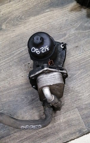Корпус масляного фільтра LR006653 LAND ROVER