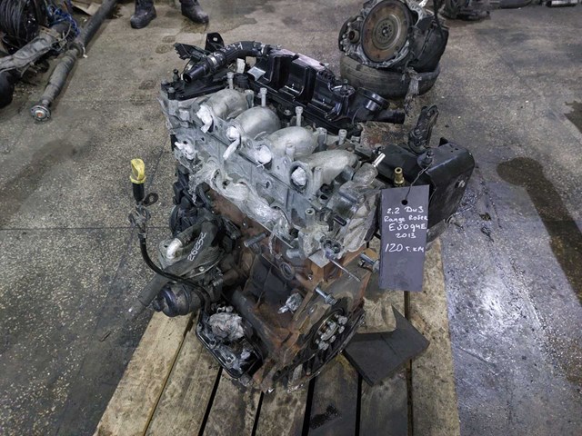 Колінчастий вал LR022080 LAND ROVER