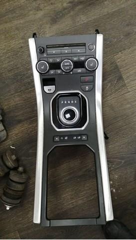 Декоративна накладка центральної консолі LR025624 LAND ROVER