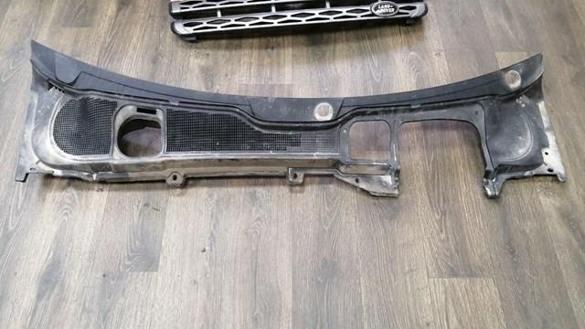 Водостік лобового скла, жабо LR027199 LAND ROVER