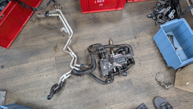 Регулюючий клапан охолоджувальної рідини LR040731 LAND ROVER