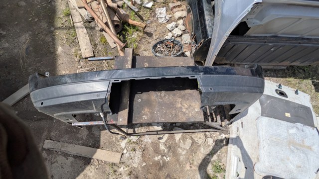 Буфер (бампер) задній LR057290 LAND ROVER