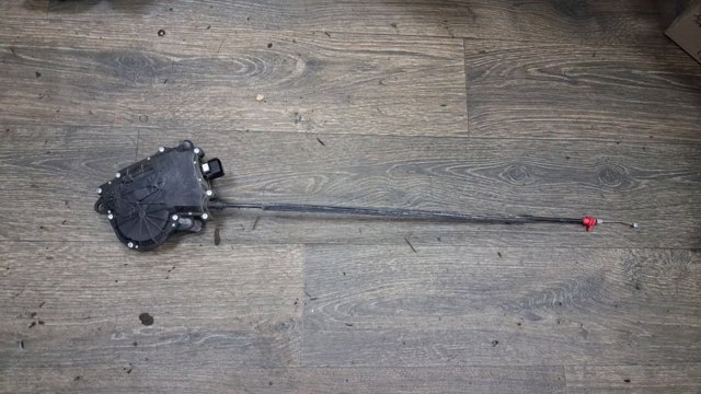 Актуатор замка дверей LR064861 LAND ROVER