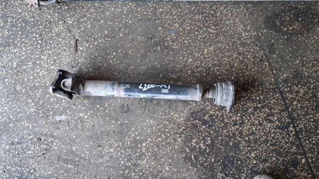 Вал карданний переднього моста MR580626 MITSUBISHI