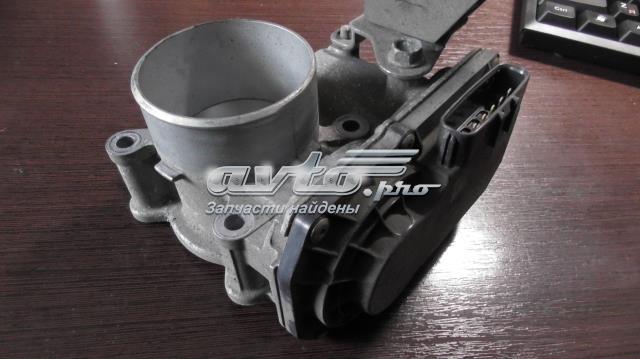 Дросільна заслінка в зборі P50113640 MAZDA