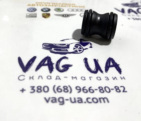 Шланг термостата 06H121131C VAG