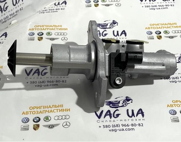 Циліндр гальмівний, головний 2N0611019 VAG