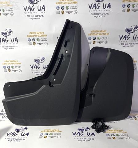 Бризковики задні, комплект 760075101 VAG
