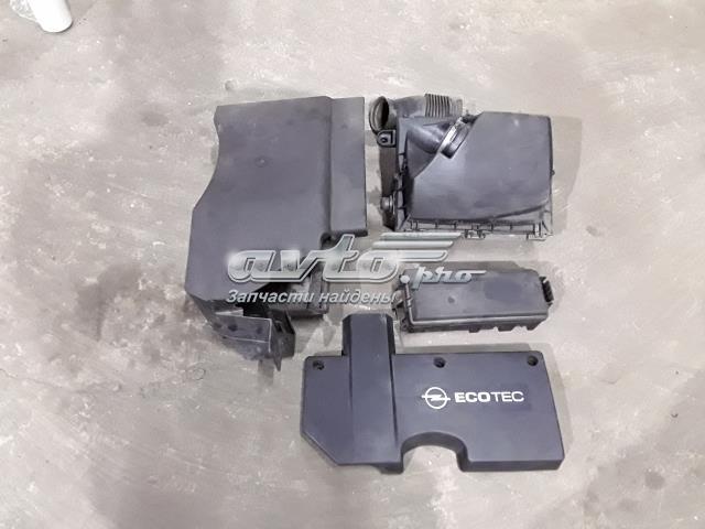 Кришка двигуна декоративна 24435827 OPEL