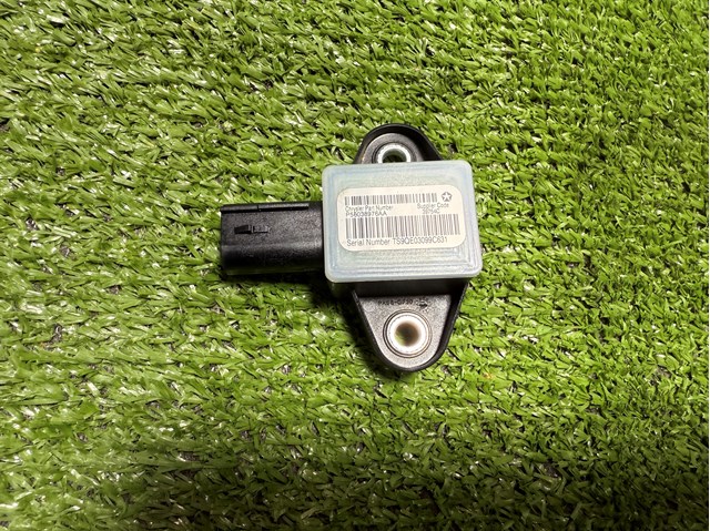 Датчик подушки безпеки 56038976AA CHRYSLER