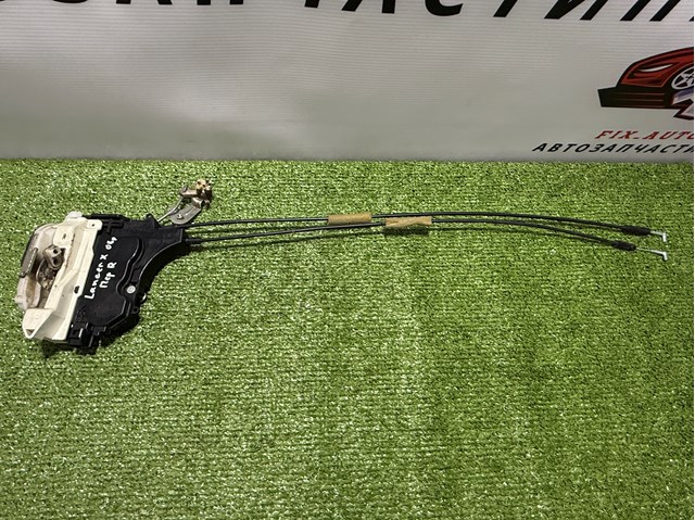Замок передніх пасажирських дверей 5715A420 MITSUBISHI