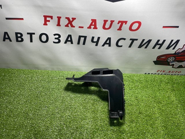 Кронштейн бампера заднього, правий 68287860AA CHRYSLER