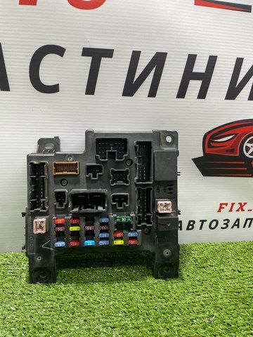 Блок запобіжників задній, салонний 8637A465 MITSUBISHI