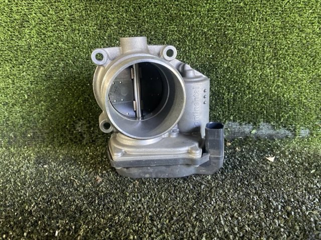 Заслінка повітряна 06F133062T VAG