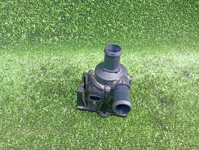 Водяний насос охолодження електро додатковий 06H121601M VAG