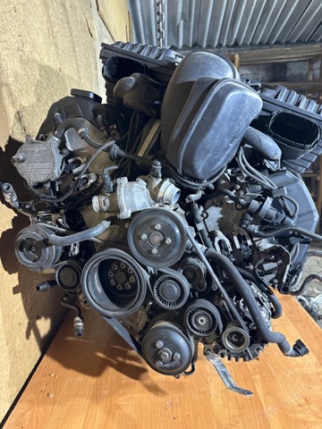 Мотор в зборі 11000439104 BMW