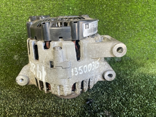 Генератор автомобільний 13512759 GM