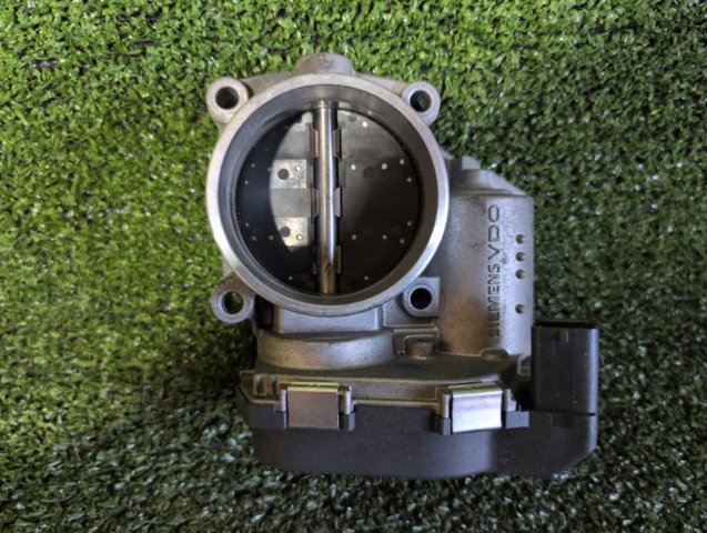 Блок дросельної заслінки 13547561066 BMW