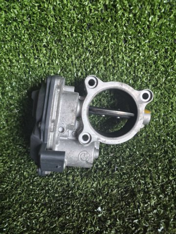 Блок дросельної заслінки 13547810752 BMW