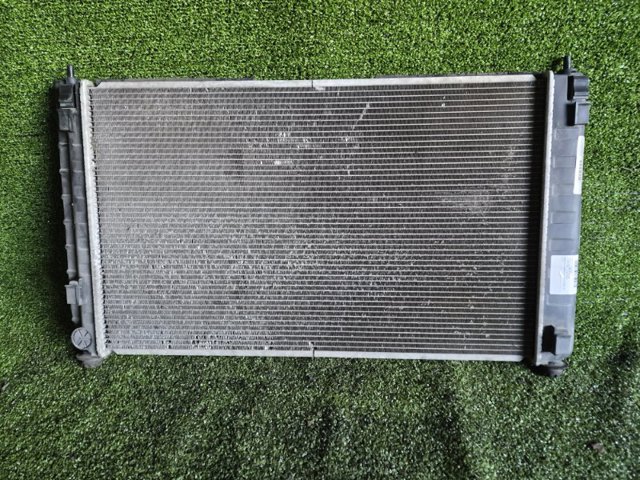 Радіатор двигуна 21460ZN50A NISSAN