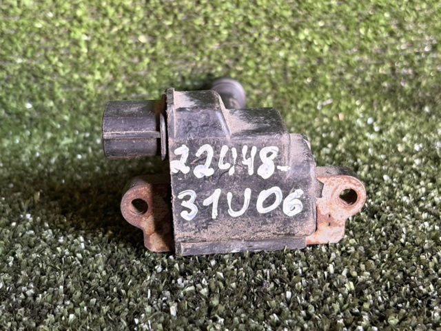 Котушка 2244831U06 NISSAN