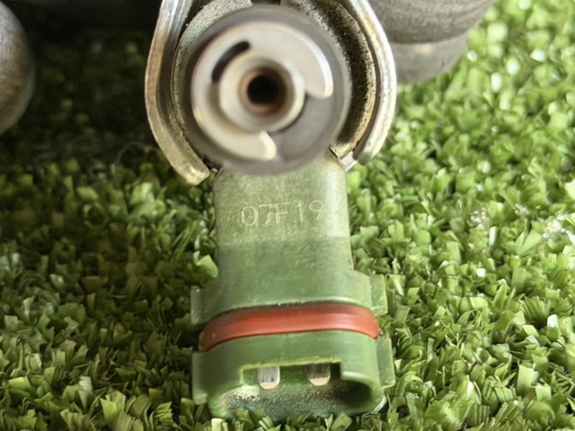 Форсунка інжектора 2325031020 TOYOTA
