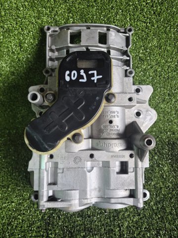 Корпус балансувального механізму 233002F100 HYUNDAI